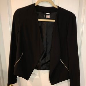 Blazer with zipper detail